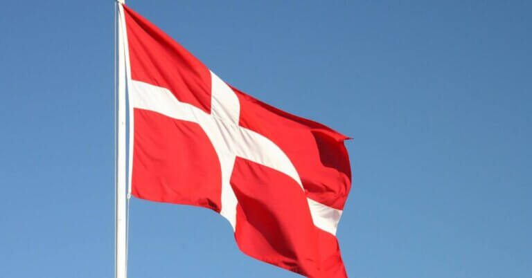 Is Danish Hard to Learn for English Speakers? A 2025 Guide with English Learning Connections