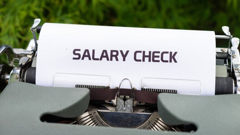 Free Online Paycheck Calculator — Estimate Your Salary After Taxes Easily